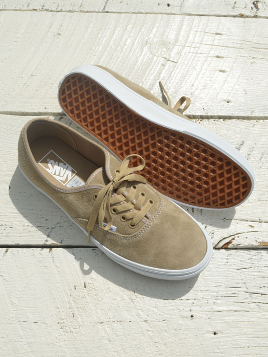 Authentic (Pig Suede)