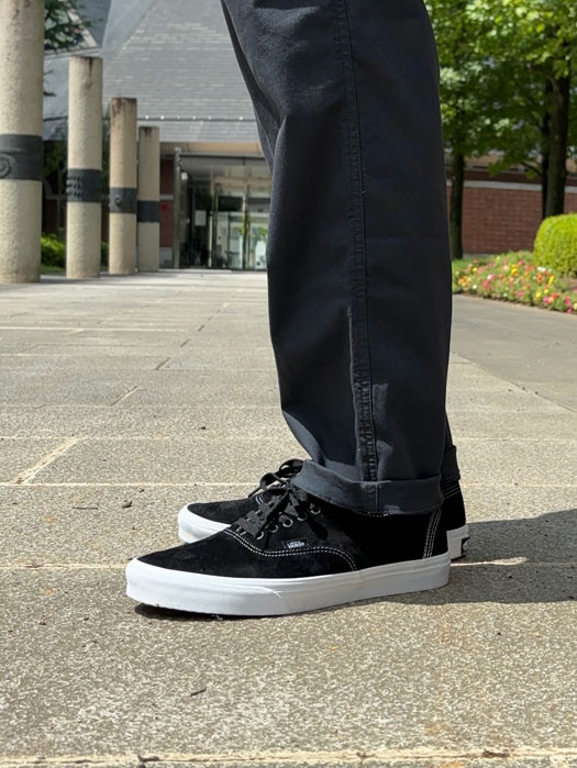 Authentic (Pig Suede)　