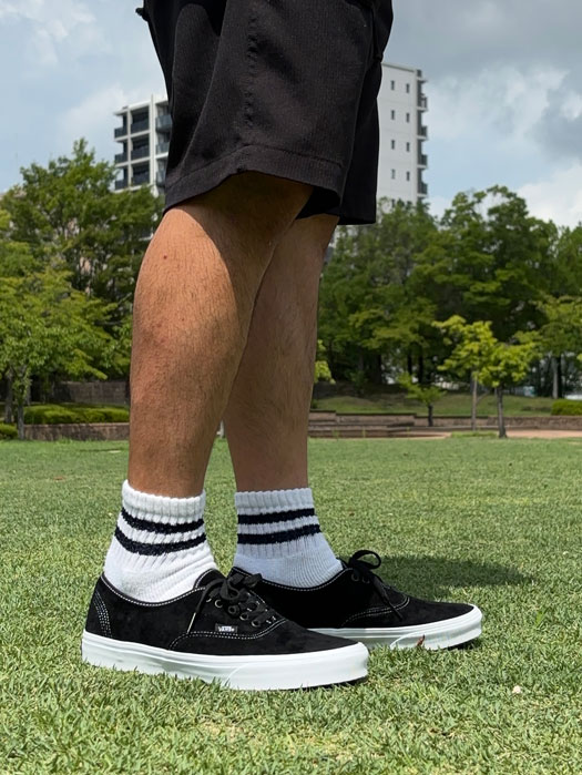 Authentic (Pig Suede)