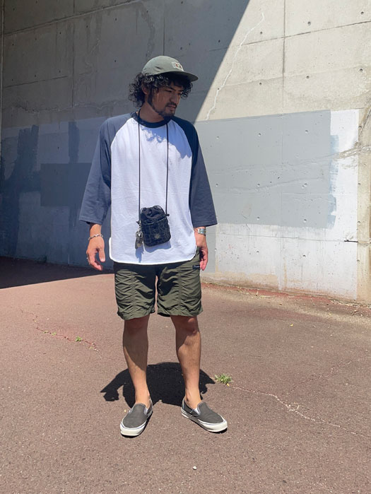 3/4 BASEBALL TEE (2 Toon)