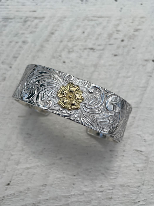 BR-0042　KARAKUSA ROSE BRACELET No. 42 (20mm, 18K GOLD ACCENT)