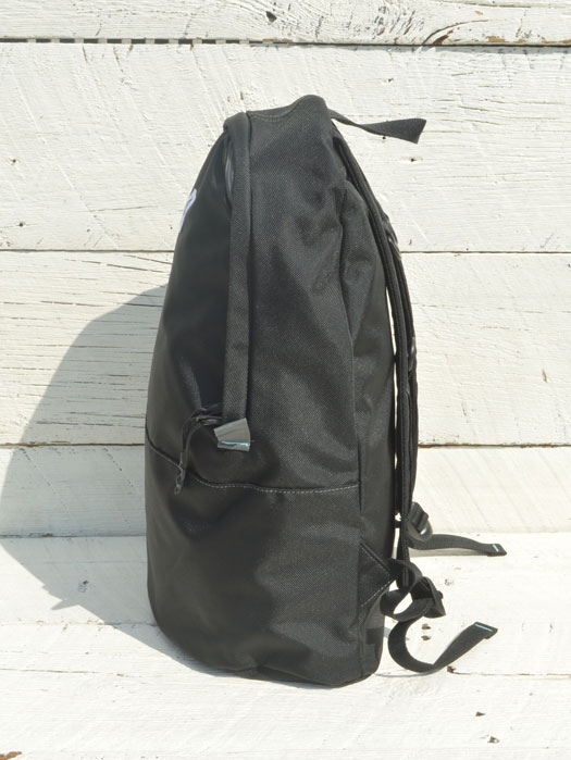 Tic Pack (Nylon Oxford)