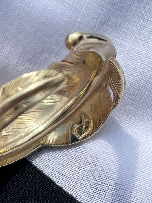 EFRG-0021 18K GOLD KAZEKIRI FEATHER PINKIE RING