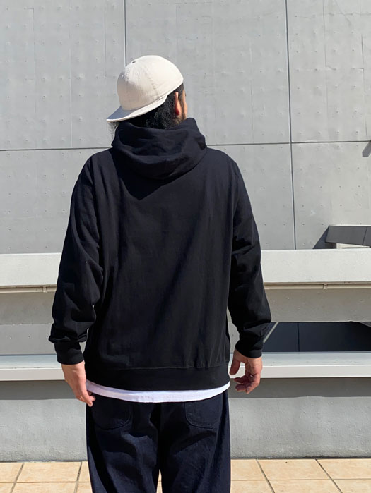 L/S PULLOVER HOOD TEE