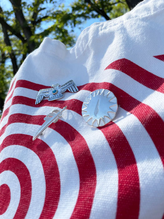 EFOT-0012 KAZEKIRI FEATHER STAMPED PIN