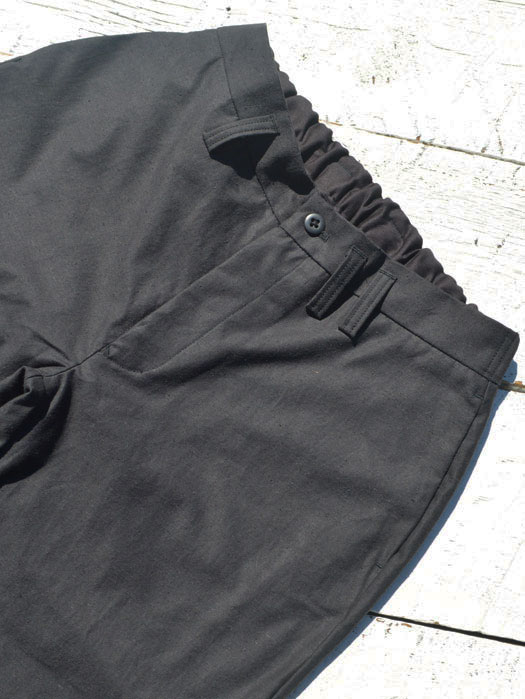 Back Nep Trousers
