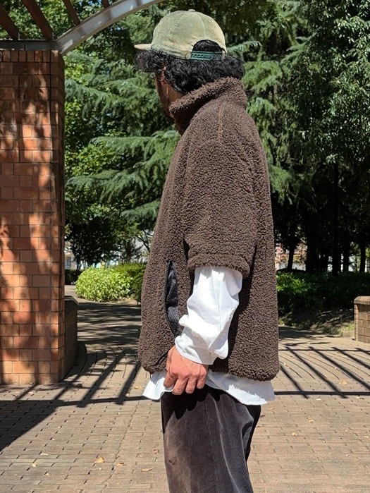 FELL JACKET HALF SLEEVE