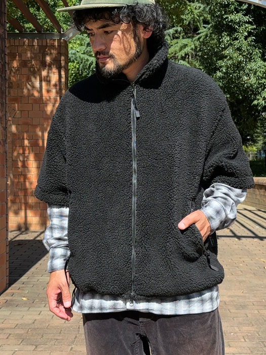 FELL JACKET HALF SLEEVE