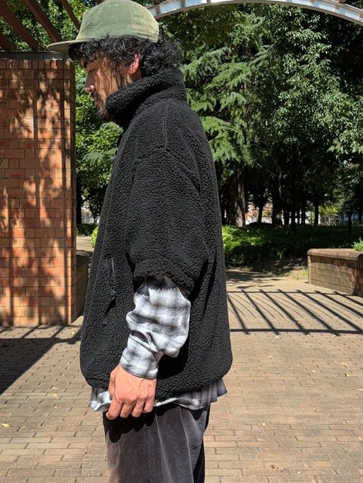 FELL JACKET HALF SLEEVE