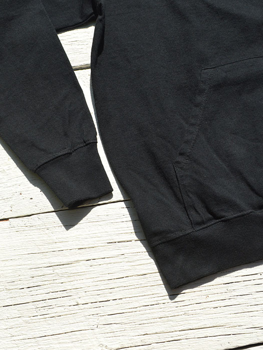 L/S PULLOVER HOOD TEE