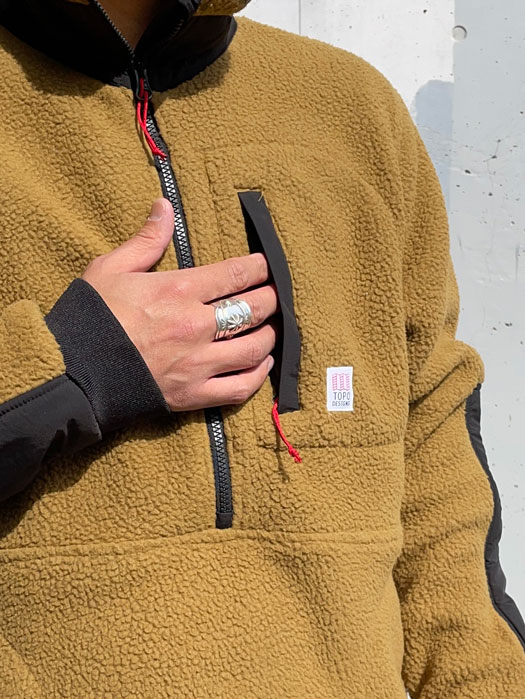 MOUNTAIN FLEECE PULLOVER