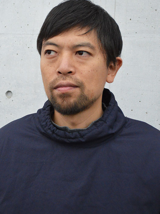 【MONITALY】　Reversible Mock　Neck　Pullover　(Vancloth)