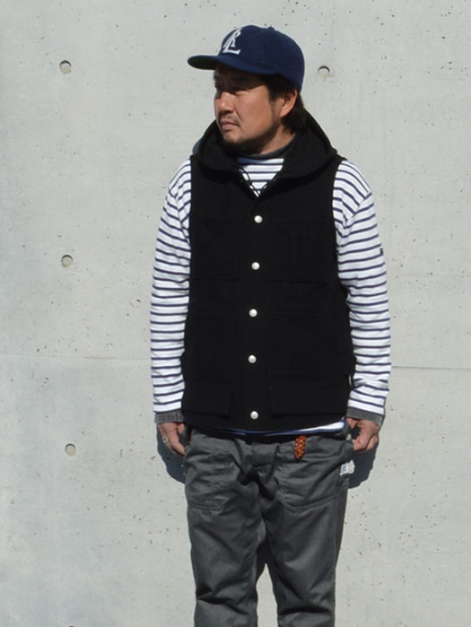Tree Chopper Bud Vest　(Blanket)