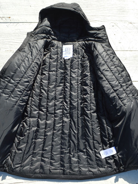 MOUNTAIN PUFFER HOODIE