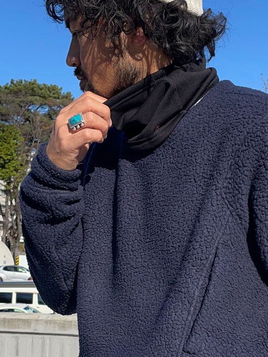 Dagger Neck Warmer