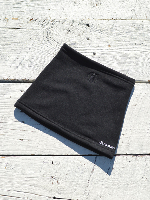 Dagger Neck Warmer