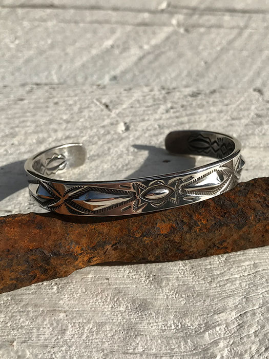 【Ray Adakai】　Double Stamp Bracelet　(Narrow)