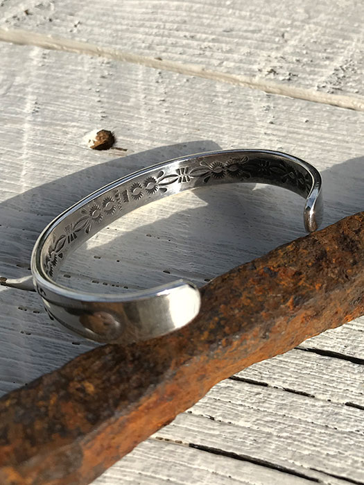 【Ray Adakai】　Double Stamp Bracelet　(Narrow)