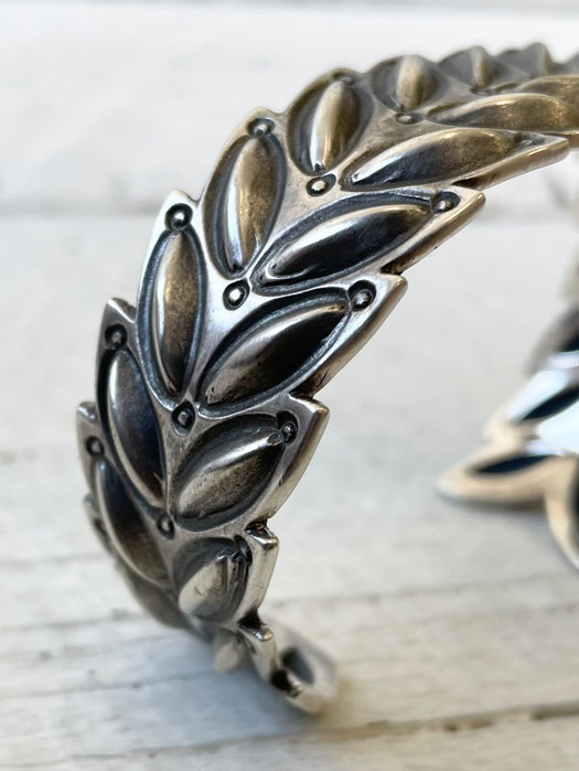 WREATH BRACELET (Discontinued)