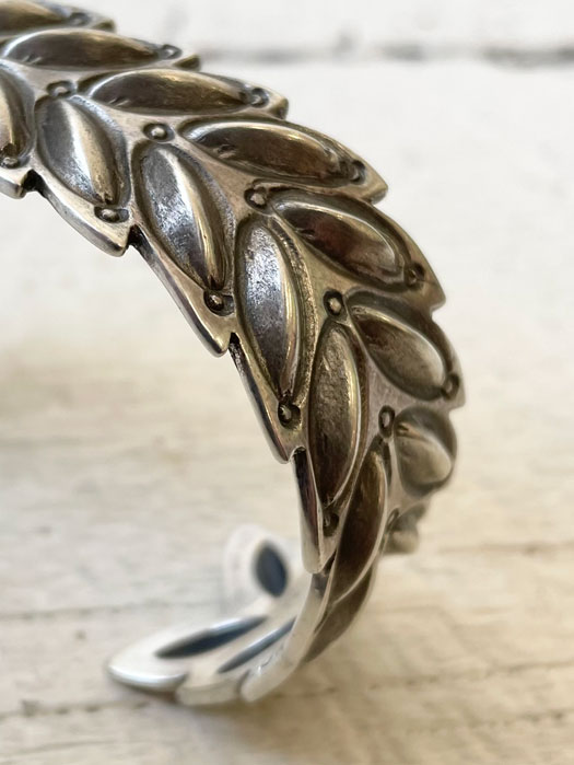 WREATH BRACELET (Discontinued)