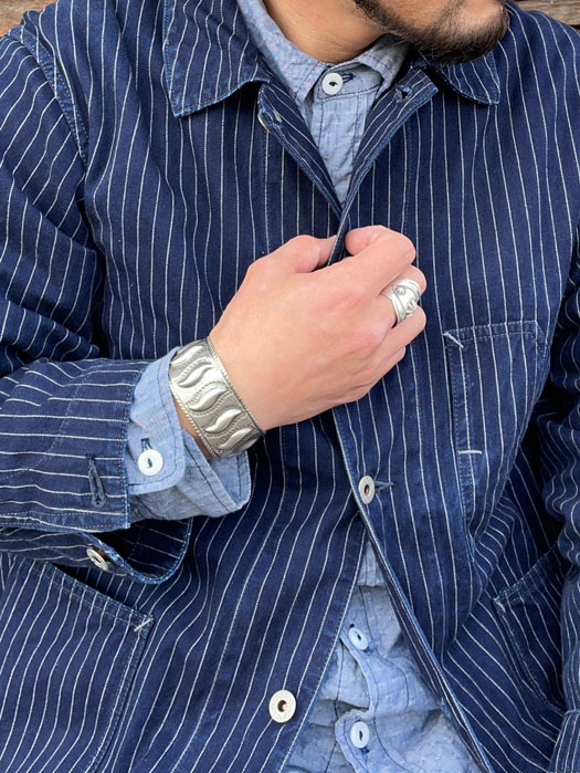 BIG LEAF WIDE BRACELET (Discontinued)
