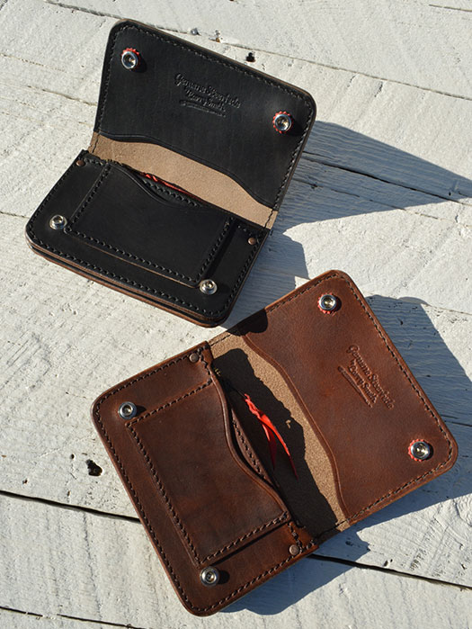 CUSTOM TRACKERS WALLET (S)